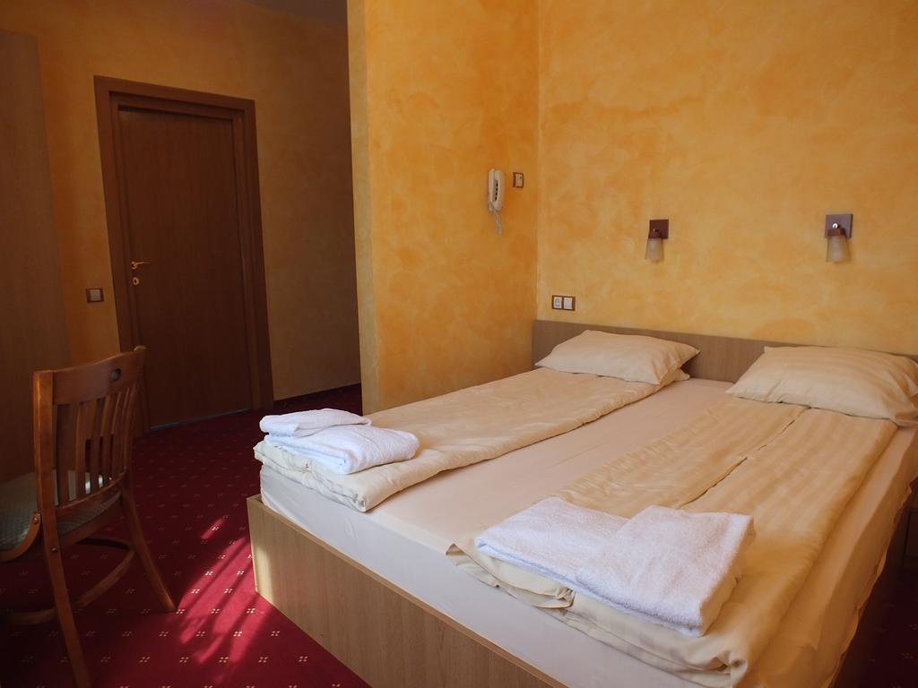 Motel Vector Acatari Bilik gambar