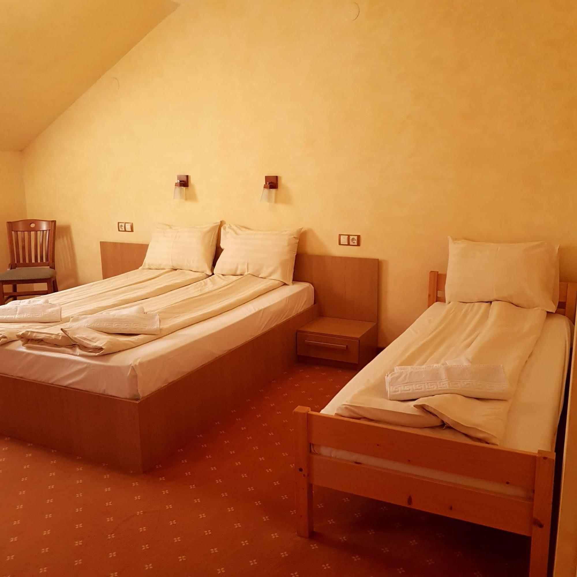 Motel Vector Acatari Luaran gambar