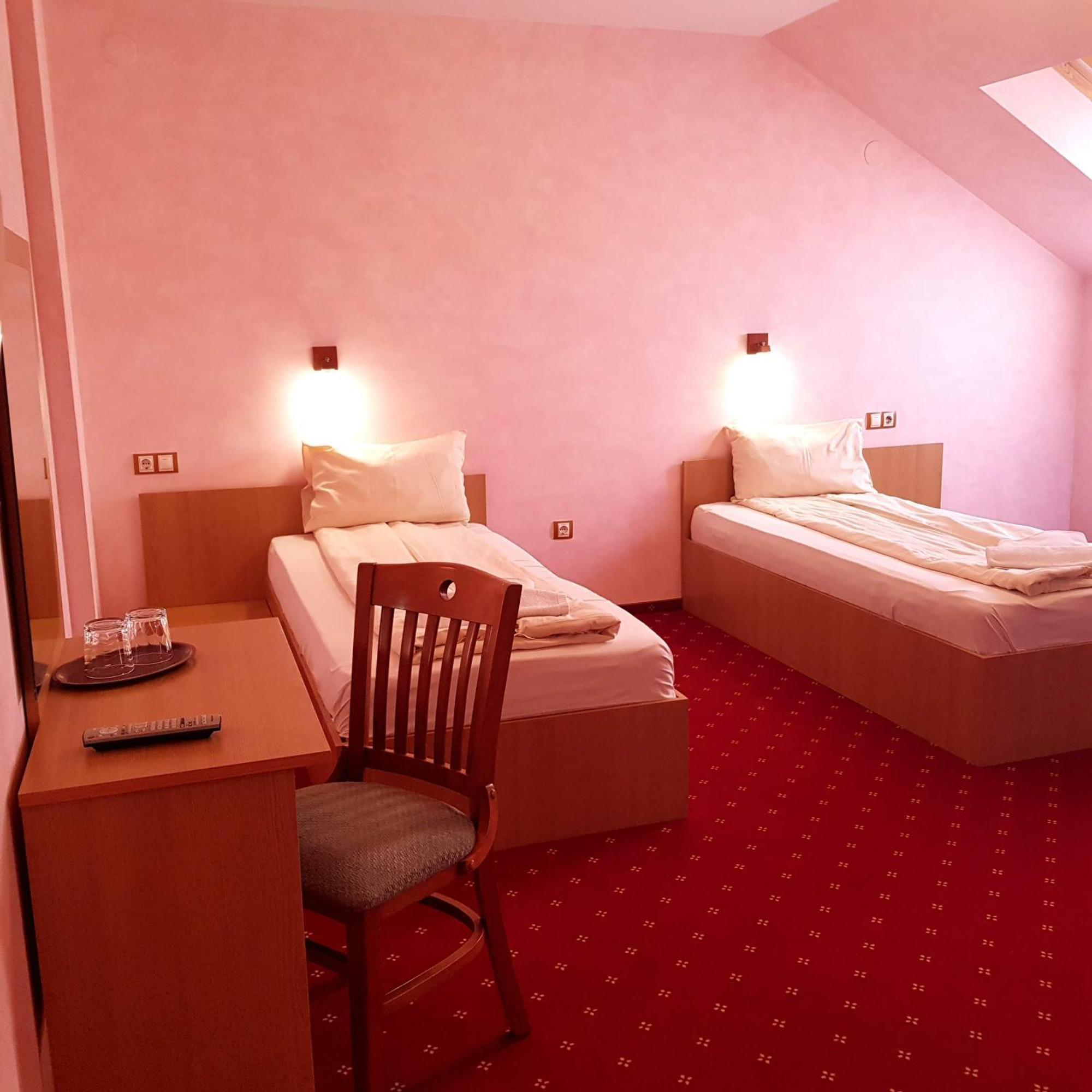 Motel Vector Acatari Luaran gambar